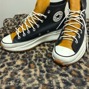 Converse Run Star Hike High Top Platform Lift Black White Sneakers Women’s 11